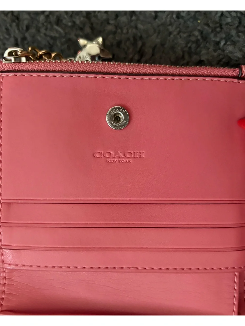 COACH SNAP CARD CASE WITH BUNNY SCRIPT PRINT